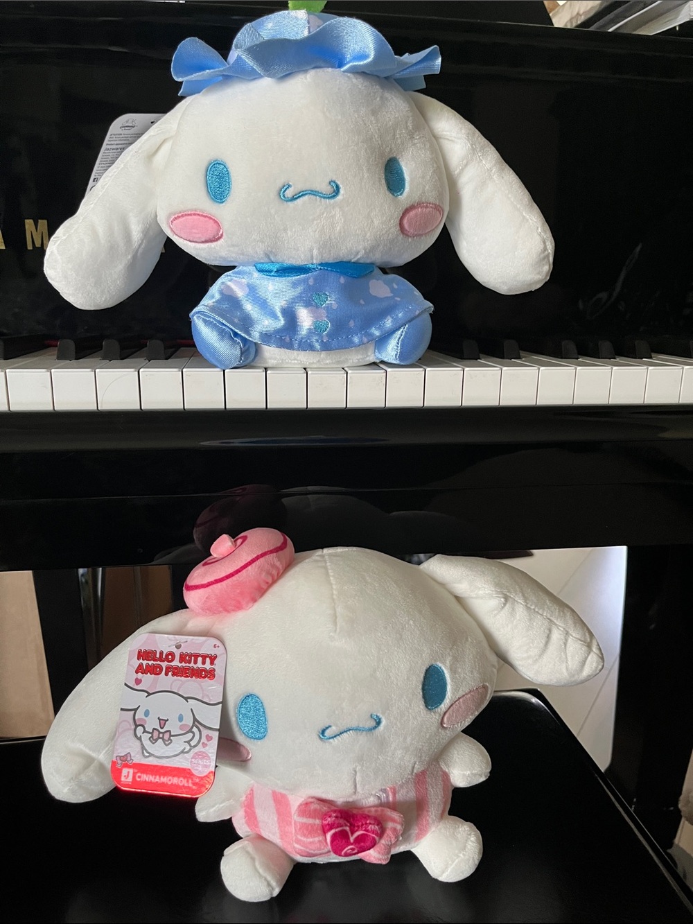 Sanrio Cinnamoroll Plush Duo - Blue Easter & Pink Valentine’s Day NWT
